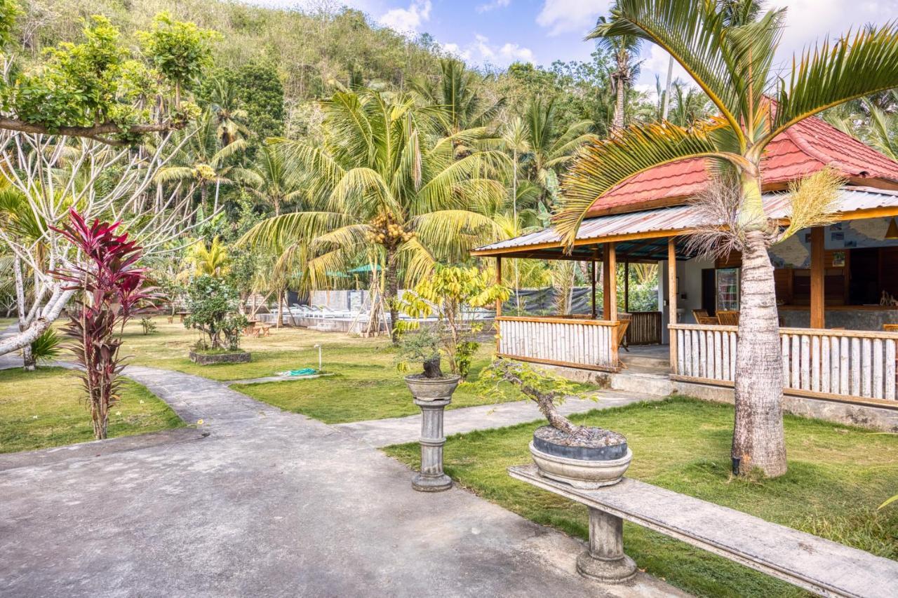 Puri Garden Penida Hotel Toyapakeh Exterior foto