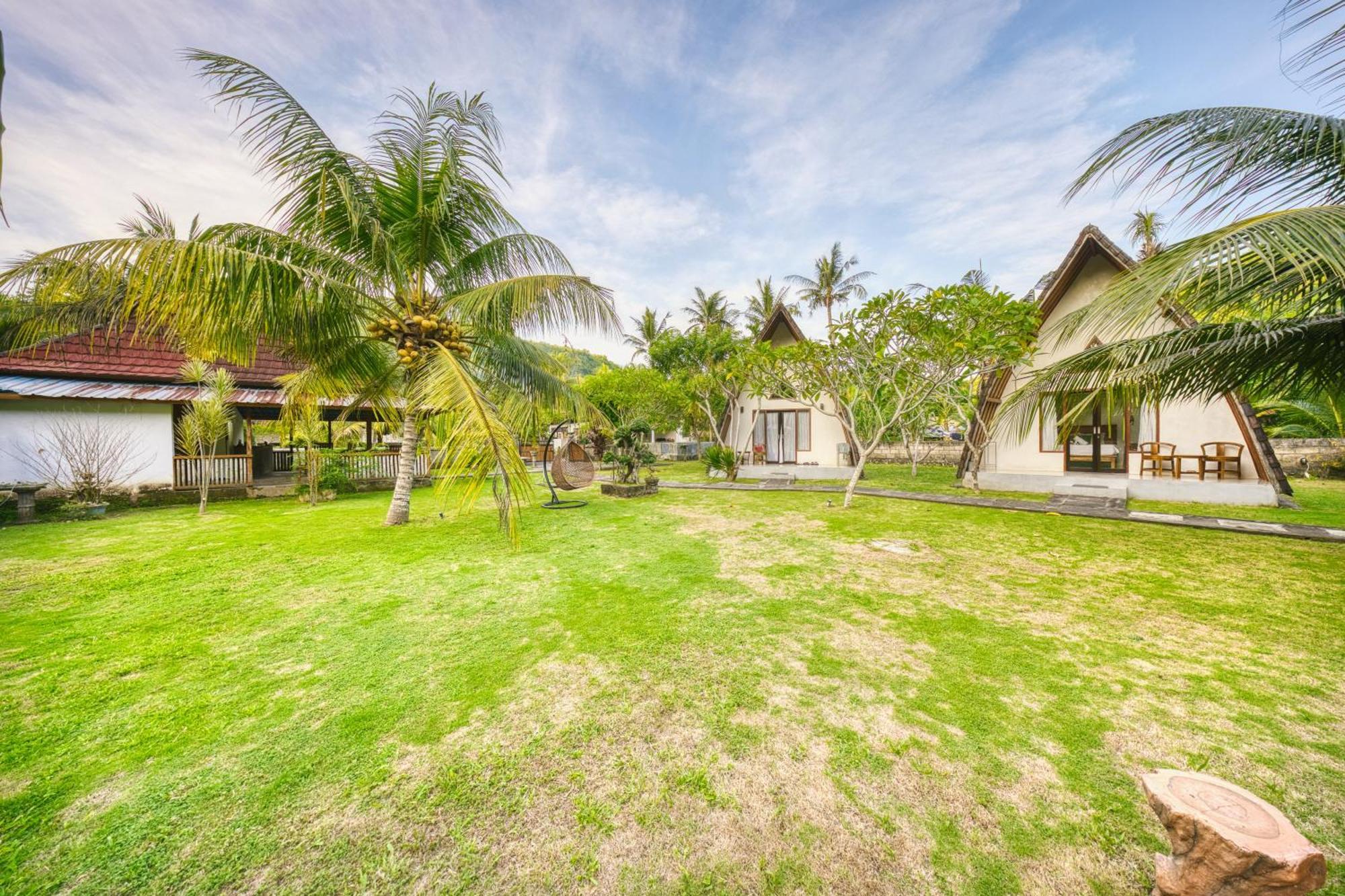 Puri Garden Penida Hotel Toyapakeh Exterior foto